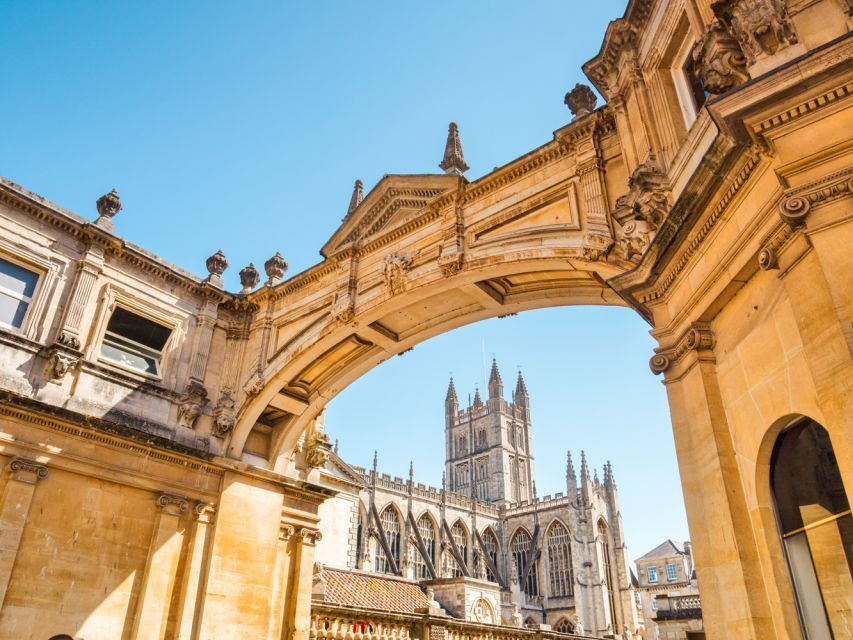 Stonehenge & Bath: Full-Day Coach Tour from London - What the Guide and Headsets Actually Change