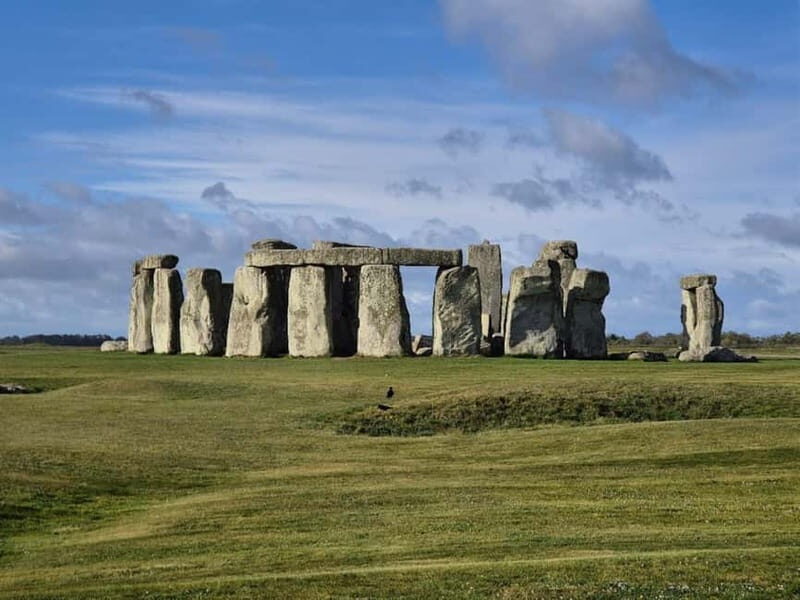 Stonehenge & Sacred Land Guided Driving Tour - Woodhenge: shorter stop, bigger payoff for the astronomy theme