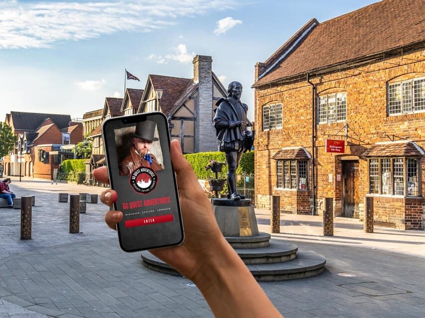 Stratford-upon-Avon: City Walking Tour & Exploration Game - Key points to know before you go