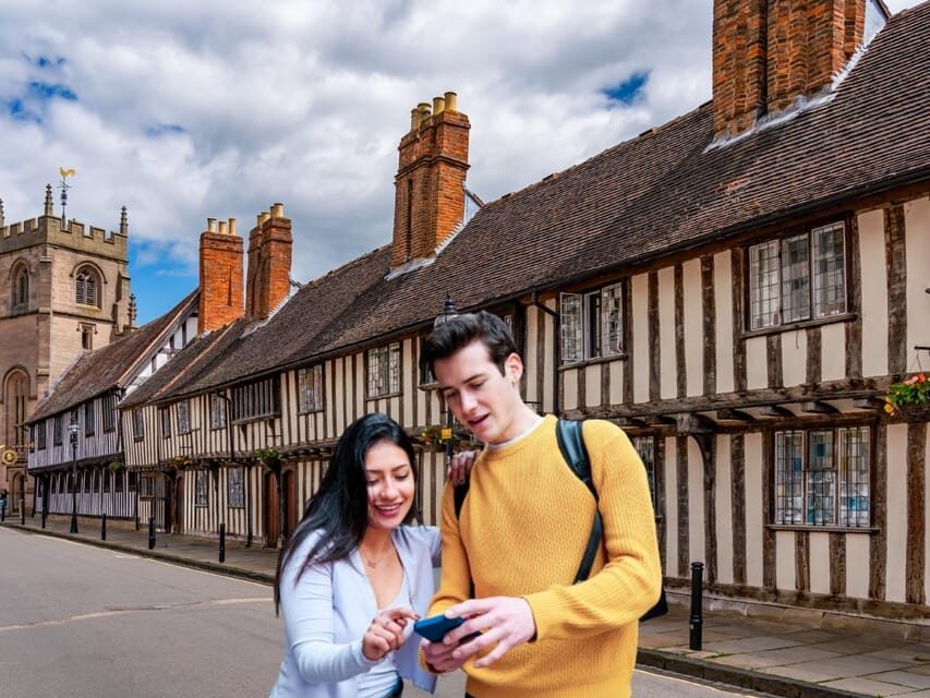 Stratford-upon-Avon: City Walking Tour & Exploration Game - Turning Stratford Streets into a Puzzle Route