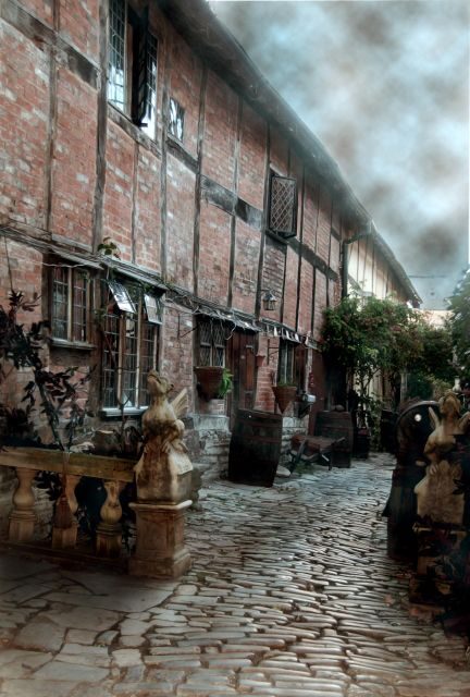 Stratford-upon-Avon: Lantern-Lit Ghost Tour at Tudor World - Who Should Book This Ghost Tour (and Who Might Skip It)