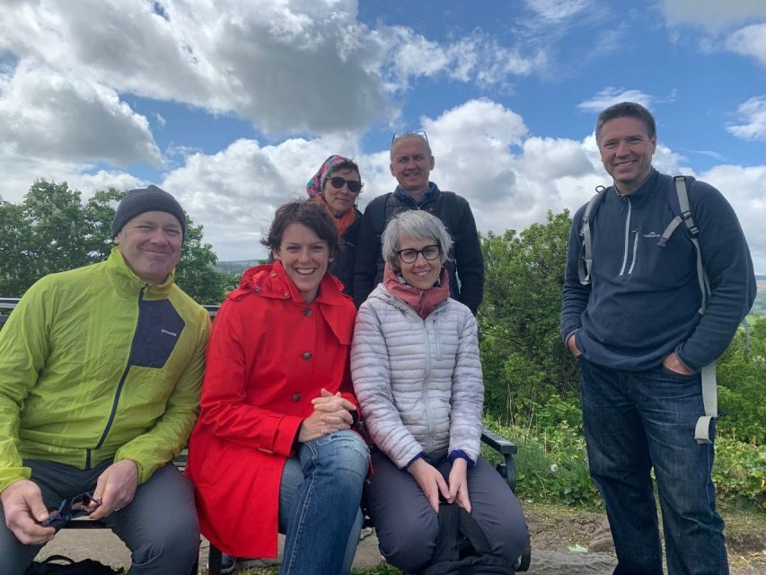 Stratford-Upon-Avon: Private Walking Tour with Local Guide - Stratford-upon-Avon shines when you have a local to point things out