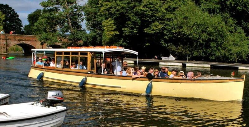 Stratford-upon-Avon: River Cruise & City Audio Tour - Royal Shakespeare Theatre, Holy Trinity Church, and the Clopton Bridge Moment