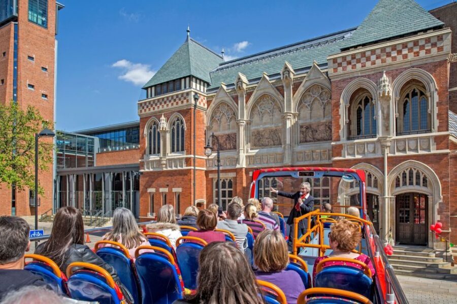 Stratford-upon-Avon:City Sightseeing Hop-On Hop-Off Bus Tour - A fast way to cover Stratford’s Shakespeare highlights
