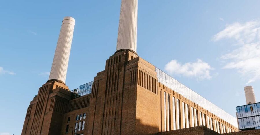 The Chimney Lift at Battersea Power Station - Entering Turbine Hall A: the show starts before the lift