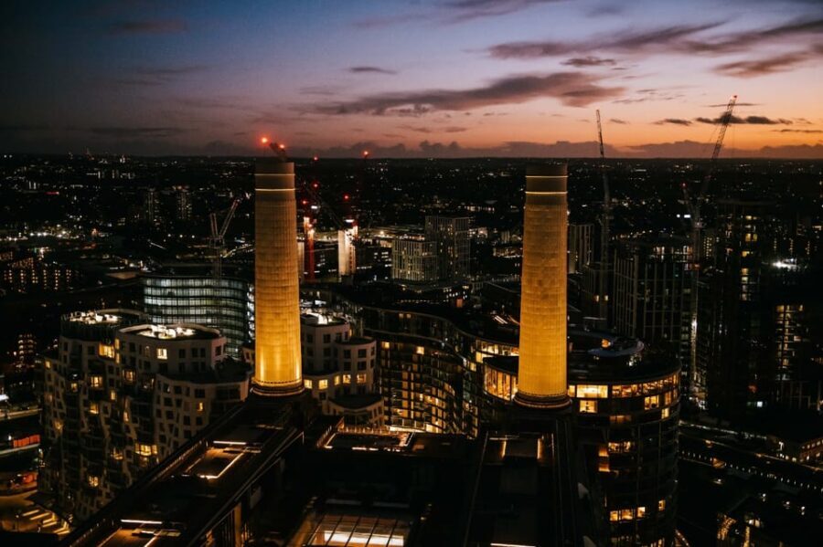 The Chimney Lift at Battersea Power Station - Stairs, bags, strollers, and the wheelchair lift reality check