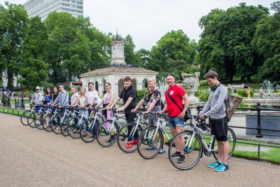 The London "Big Six" and a Pub. 5.5 hour tour - Bikes, pace, and comfort: the real-world effort behind the 22 km