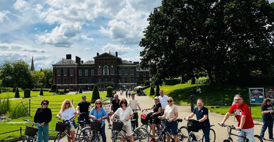 The Royal Express, 2.5 hour tour - Kensington Gardens at sunset: the calm part of the route