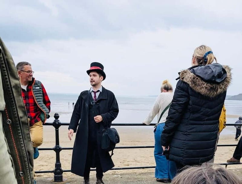 The Scarborough Ghost Walk - Down the steep, cobbled hill—and the staircase you do not go near