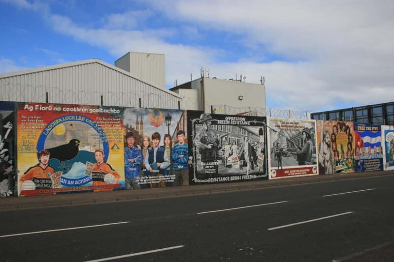 The Troubles Tour -Two Stories, One Journey - The guides: personal storytelling with a push toward objectivity