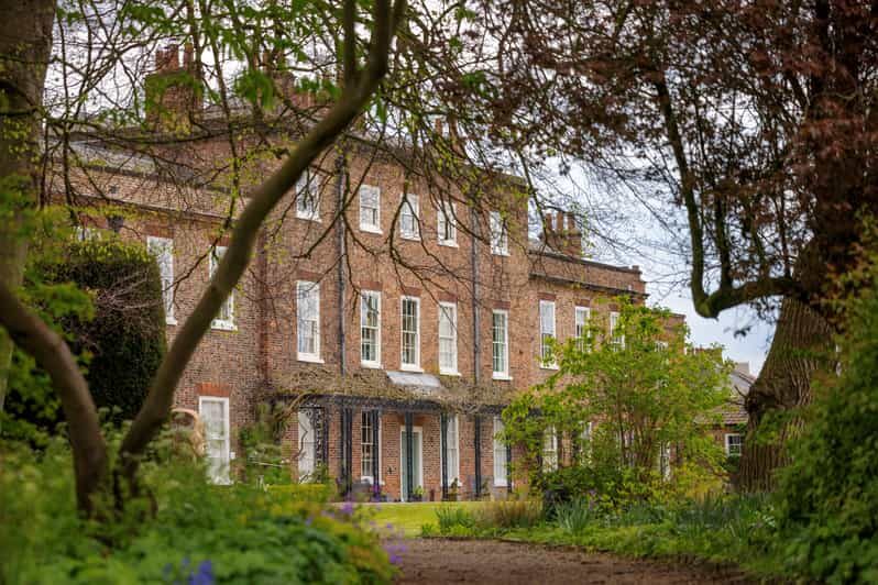 Thirsk Hall: Sculpture Garden Ticket - Thirsk Hall’s Grade II Town House: The Historic Backdrop That Changes How Art Feels