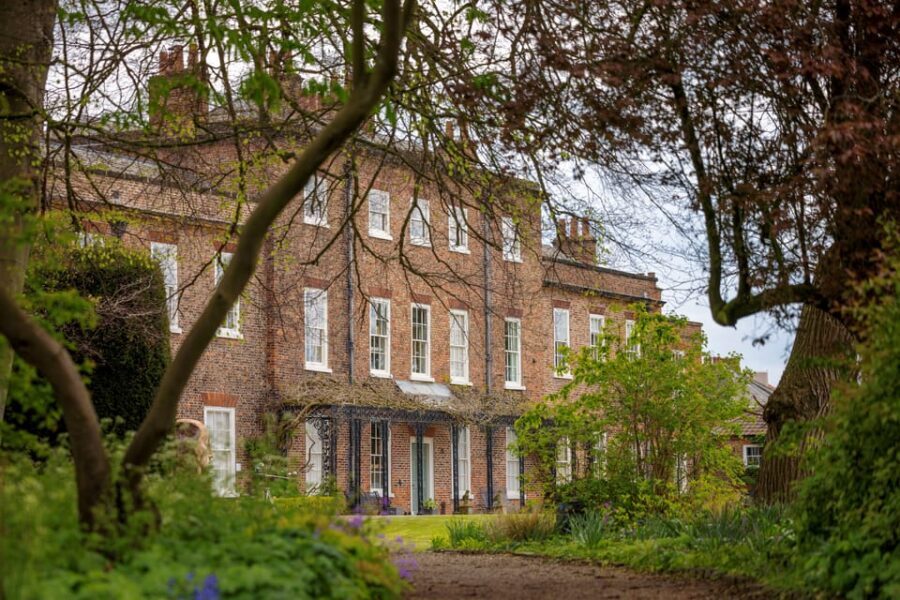 Thirsk Hall: Sculpture Garden Ticket - Make It a Better Self-Guided Day: How to Pace Your Visit
