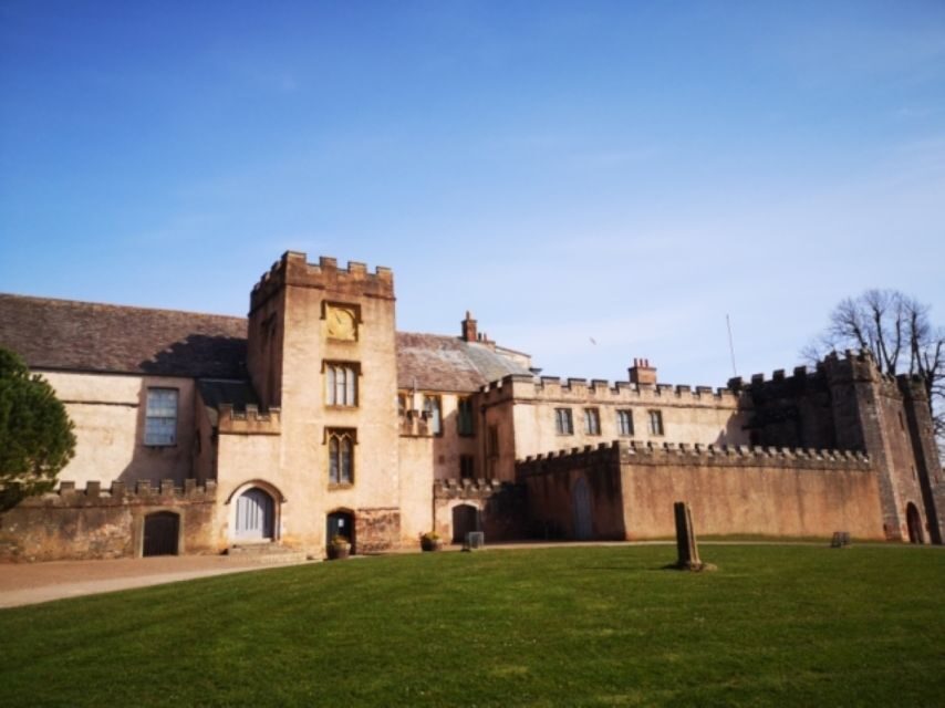 Torquay: The extraordinary life of Agatha Christie tour - The poison thread: nursing work, a dispensary, and a writing bet