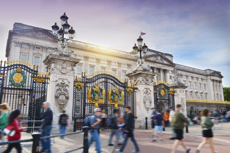 Tour in Italian: Londra in un Giorno - Borough Market finish: where the city tastes like itself