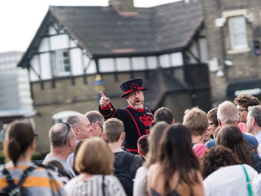 Tower of London: Early Access with Crown Jewels & Beefeaters - Price and value: when $81 makes sense