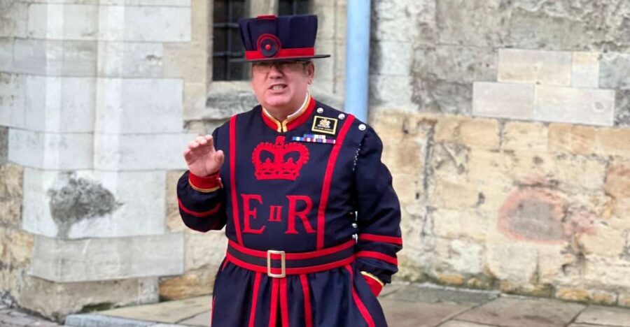 Tower of London Private Tour - Price, value, and who this 2.5-hour private tour suits best