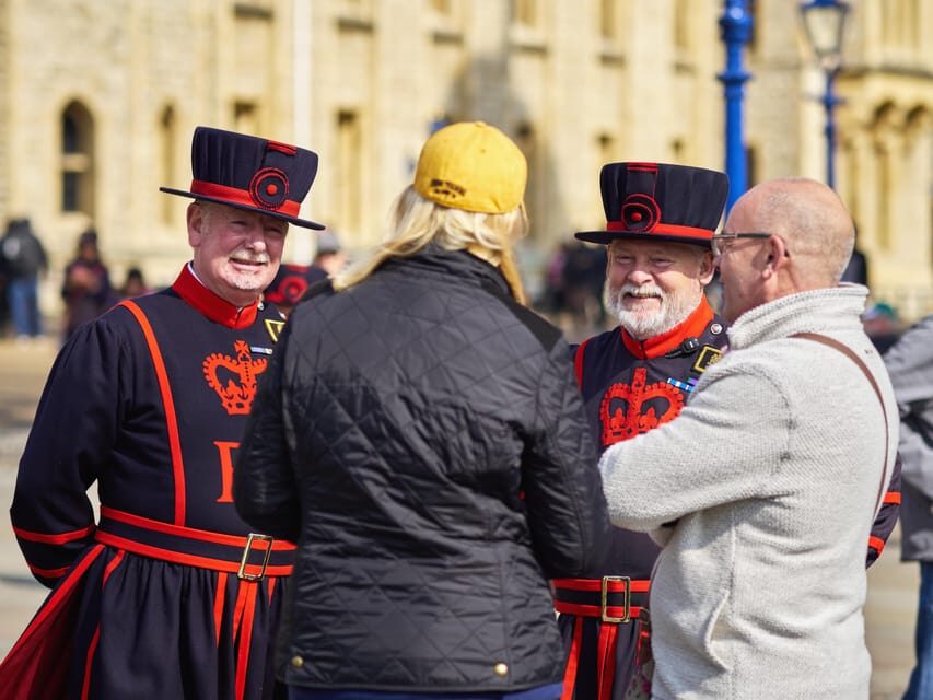 VIP Tower of London Beefeater Meet & Greet and Royal London - Price and Value: What $141 Covers (and What It Doesn’t)