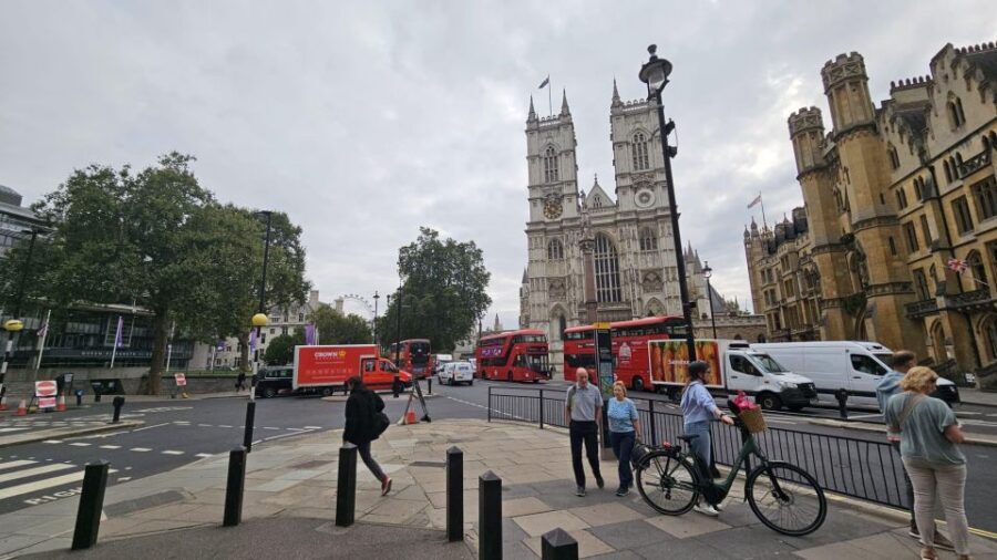 VIP Westminster Abbey & Upper Gallery and Buckingham Palace - Key highlights that make this tour worth your time