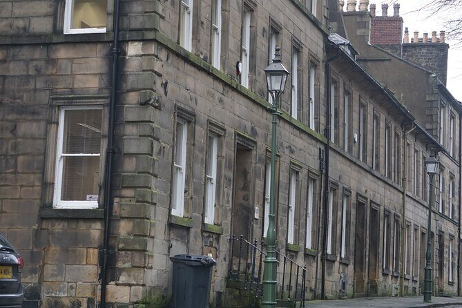 Walking tour of Lancaster - Execution Slavery Industry - Judges’ Lodgings: The Oldest House, Witchcraft, and Ownership