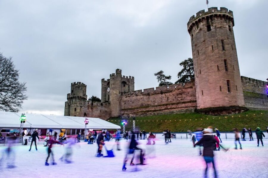 Warwick: Entry Ticket for Warwick Castle - Getting there from London and Birmingham without drama