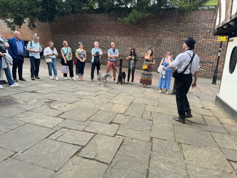 Warwick: Ghost, Crime & Murder Walking Tour - The Great Fire of Warwick: how disaster shapes a town