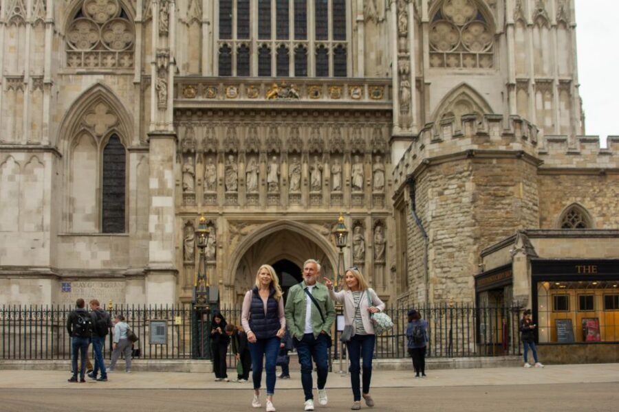 Westminster to Tower Bridge Customized Tour with a Local - Tower of London: Gruesome, Fun Secrets With Context