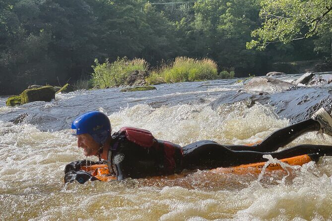 White Water River Bugs in Llangollen - From Bridge St to the River Dee: how the setup works