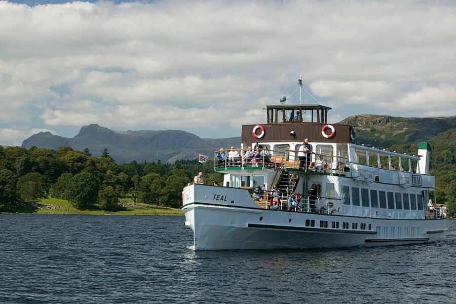 Windermere Red Cruise: Sail Between Bowness and Ambleside - How hop-on hop-off really works (so you don’t miss your boat)