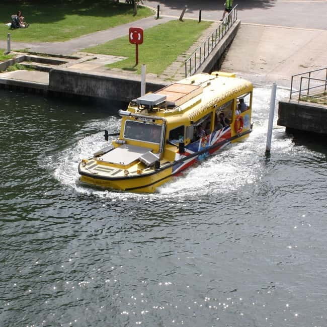 Windsor: Land and Water Amphibious Bus Sightseeing Tour - The Road Segment: Windsor Castle, Royal Mews, and the Long Walk