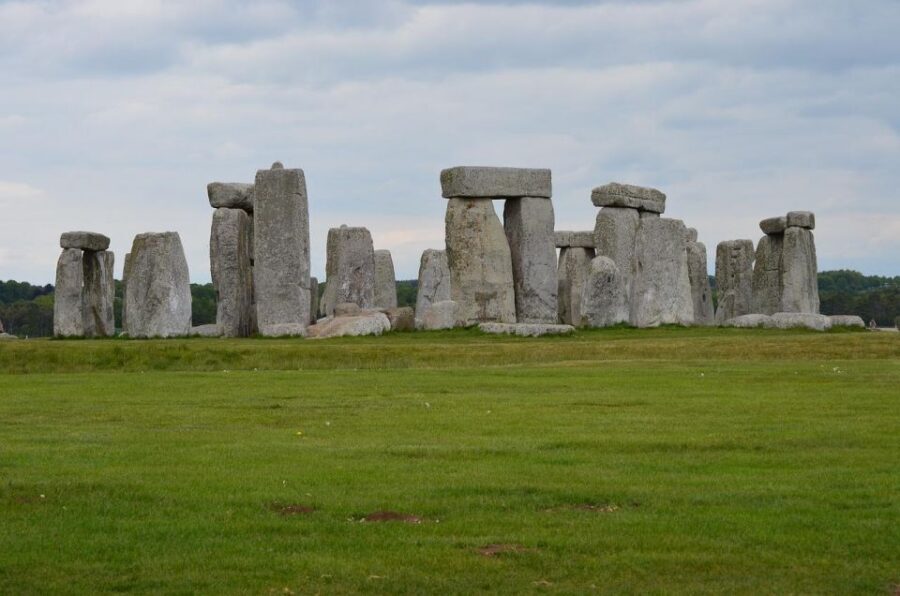 Windsor Stonehenge Bath Private Tour from London with Passes - Price and Value: What $829 Covers and What You Still Pay Out of Pocket