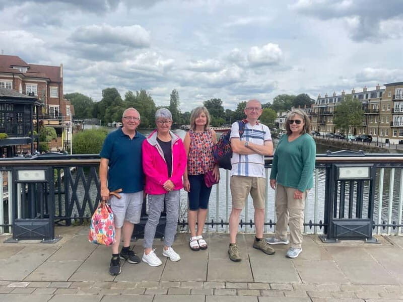 Windsor Town Daily Walking Tour (11am & 2pm) - The Long Walk: the sightline that makes the castle feel bigger