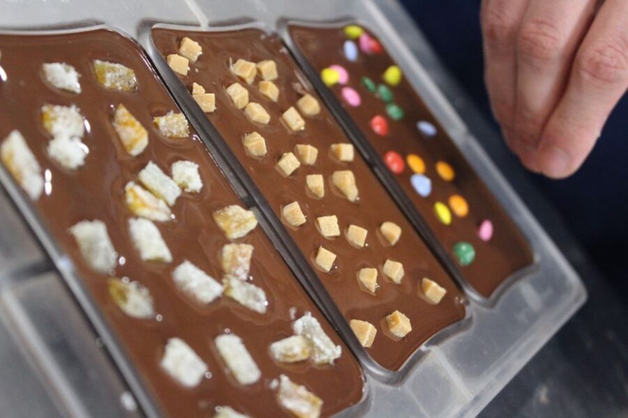 York: Chocolate Bar Making Workshop at York Cocoa Works - Your 1-Hour Workshop Plan: Cocoa Origins to Your Finished Bar