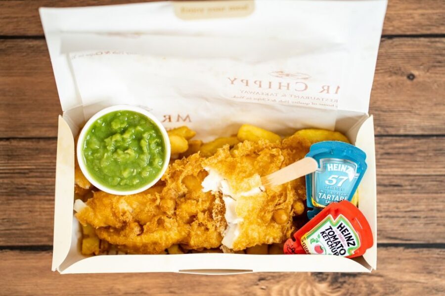 York: Fish and Chips Cruise - River Ouse Views and Captain Talk: What You’ll See From the Water