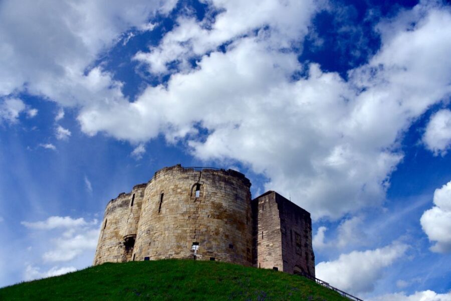 York: Private Guided Walking Tour - How the guide keeps the pace gentle (and why that matters)