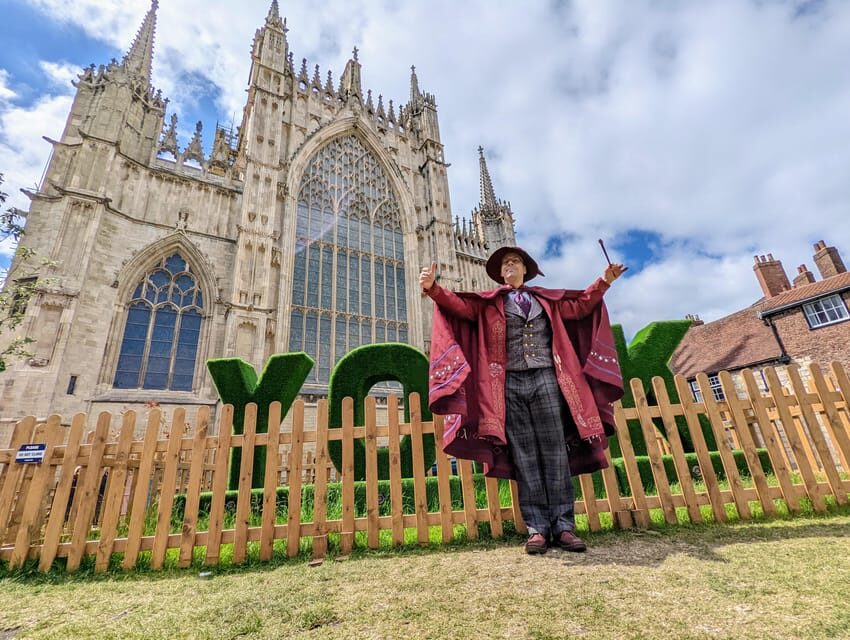 York: Wizard Walk of York Tour - Magic, Comedy & Family Fun - The wizard’s style: comedy that lands and magic that holds attention