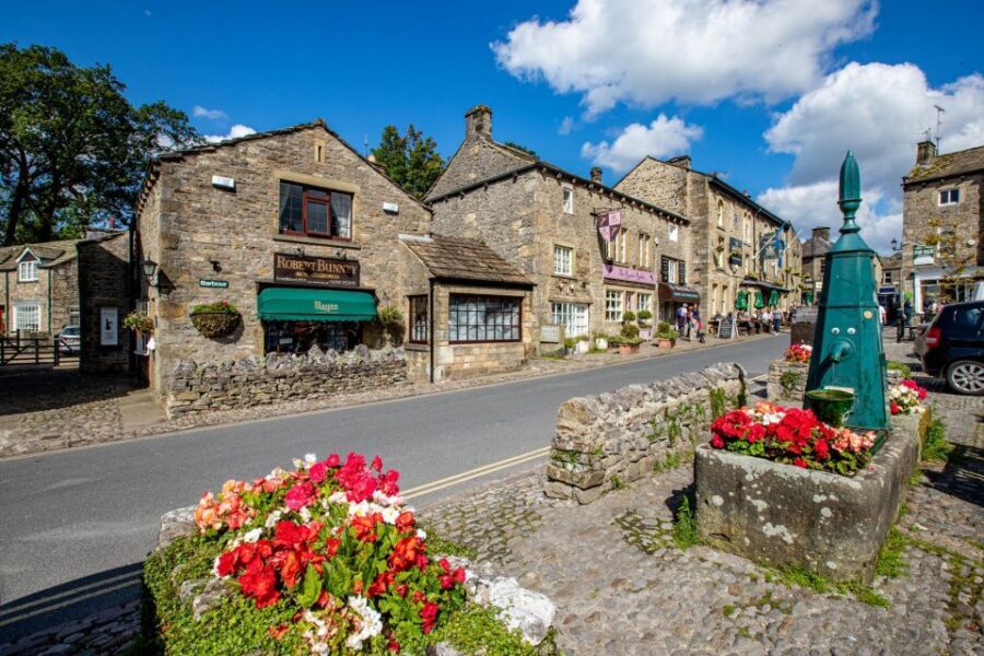 Yorkshire: All Creatures Great and Small Mini-Coach Tour - Key highlights to know before you go